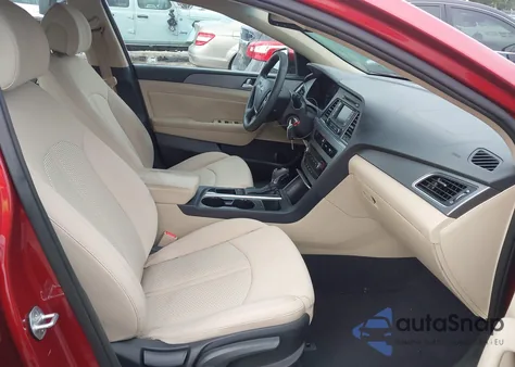 2015 Hyundai Sonata Se из США, поврежденный, VIN 5NPE24AF5FH215573